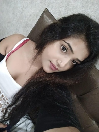 Call Girls service in Delhi